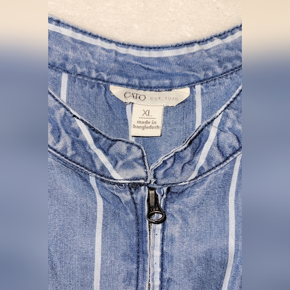Cato Zipper Denim elastic waist shirt Size XL excellent condition - Picture 6 of 9